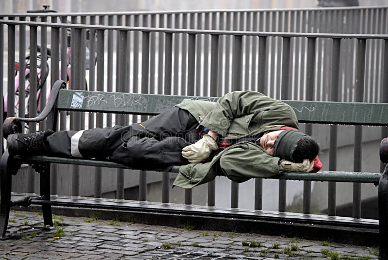 DENMARK_HOMELESS EN DINAMARCA Fotografía editorial Imagen de pobre