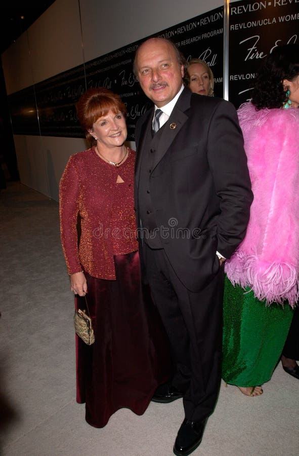 dennis franz wife dennis franz wife