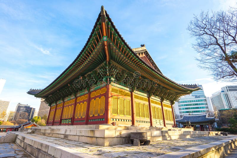 Deoksugungpaleis in Seoel, Zuid-Korea stock afbeeldingen