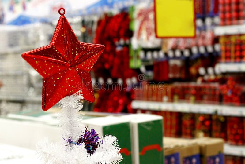 Miami Floridausa 12022019 : Walmart Decorado Para O Natal. Mercadorias Para  Decoração De Ano Novo. Linhas Com Produtos Fotografia Editorial - Imagem de  decorado, alimento: 193169757