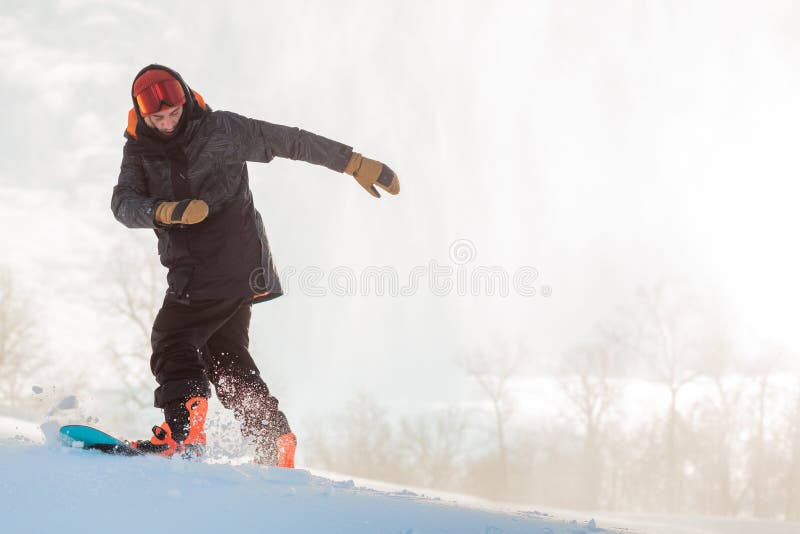 Der Anfängersnowboarder Kopieren Sie Platz stockbild Der Anfängersnowboarder Kopieren Sie Platz stockbild