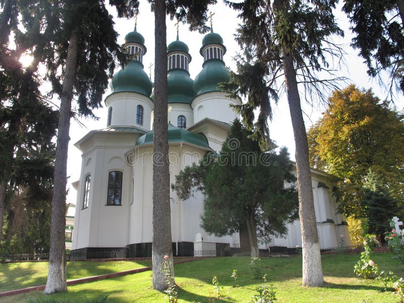 Der historische Platz in der schönen Ukraine Kitaevo Kathedrale Ukraine Kiev lizenzfreie stockbilder