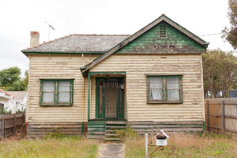 Derelict House stock photo. Image of derelict, suburb 27688868