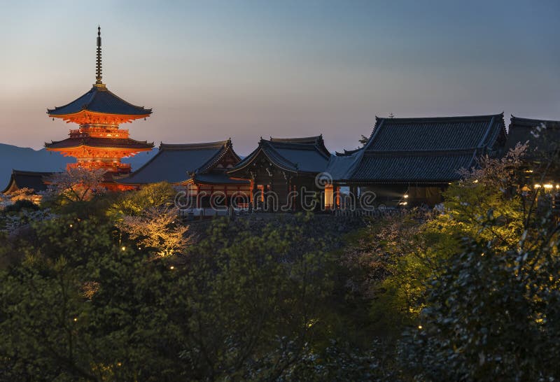dery dziedzictwa Japonii Kioto kiyomizu unesco wymienionych świątynię świat obrazy royalty free dery dziedzictwa Japonii Kioto kiyomizu unesco wymienionych świątynię świat obrazy royalty free
