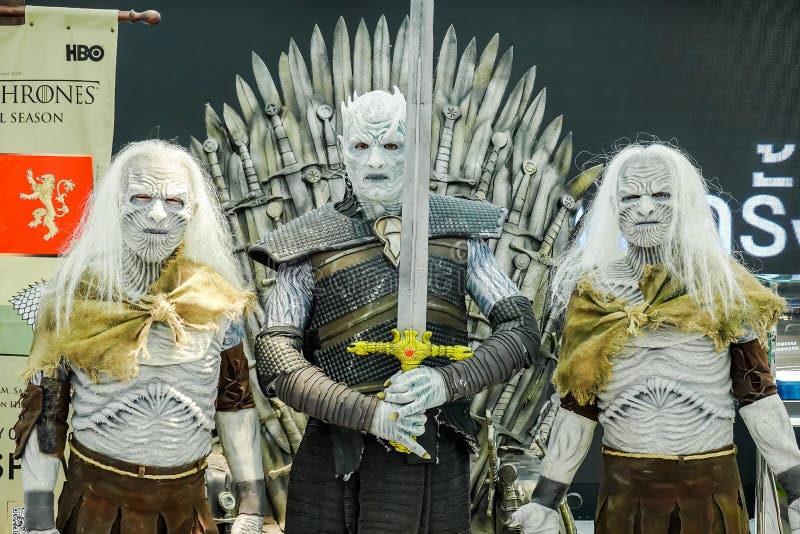 Des K?nigs Nachtk?nig-Nights der F?hrer der wei?en Wanderer Cosplay vom Reihe Spiel von den Thronen vorhanden in Bangkok lizenzfreie stockfotos Des K?nigs Nachtk?nig-Nights der F?hrer der wei?en Wanderer Cosplay vom Reihe Spiel von den Thronen vorhanden in Bangkok lizenzfreie stockfotos
