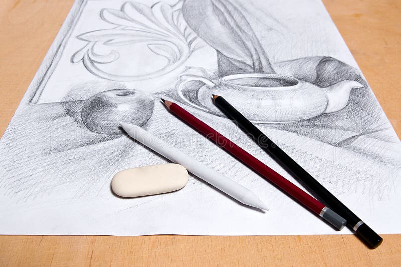 Desenho da vida imóvel pelo lápis da grafite imagens de stock Desenho da vida imóvel pelo lápis da grafite imagens de stock