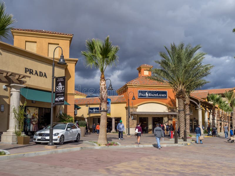 Desert Hills Premium Outlet Mall Editorial Photography - Image: 64692482