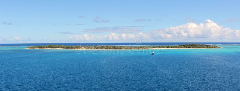 Desert island in Pacific Ocean, Micronesia royalty free stock image Desert island in Pacific Ocean, Micronesia royalty free stock image