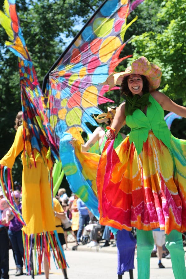 Desfile no Círculo 2014 Cleveland OH imagem de stock