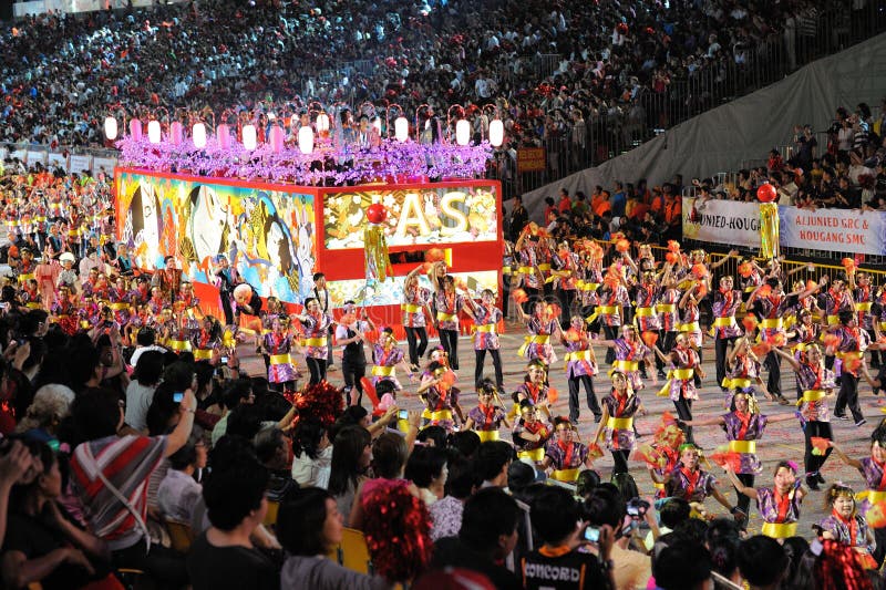 SINGAPORE - FEB 11 : chingay 2011 parade singapore, celebrates Lunar New Year at pit building Feb 11, 2011 in Singapore. SINGAPORE - FEB 11 : chingay 2011 parade singapore, celebrates Lunar New Year at pit building Feb 11, 2011 in Singapore.