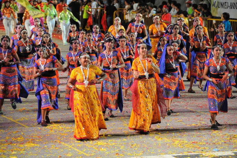 SINGAPORE - FEB 11 : chingay 2011 parade singapore, celebrates Lunar New Year at pit building Feb 11, 2011 in Singapore. SINGAPORE - FEB 11 : chingay 2011 parade singapore, celebrates Lunar New Year at pit building Feb 11, 2011 in Singapore.