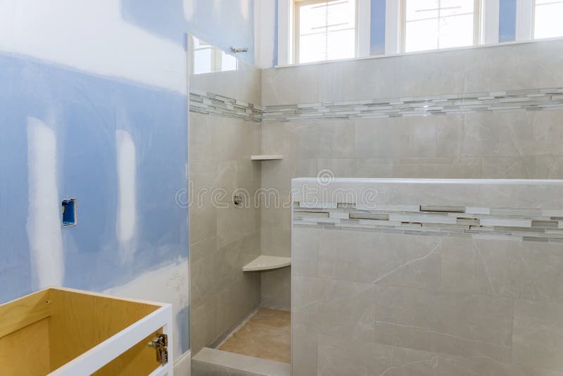 Designer Renovation Construction Bathroom with Interior of Master