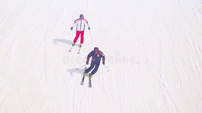 Dessus de ski de vue dans au ralenti La Sibérie 1920x1080
