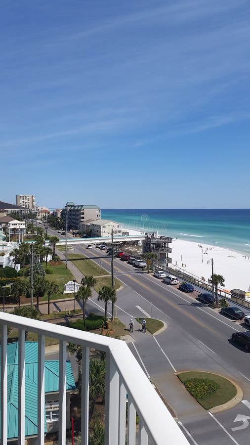 Destin editorial photography. Image of blue, beach, white 52064447