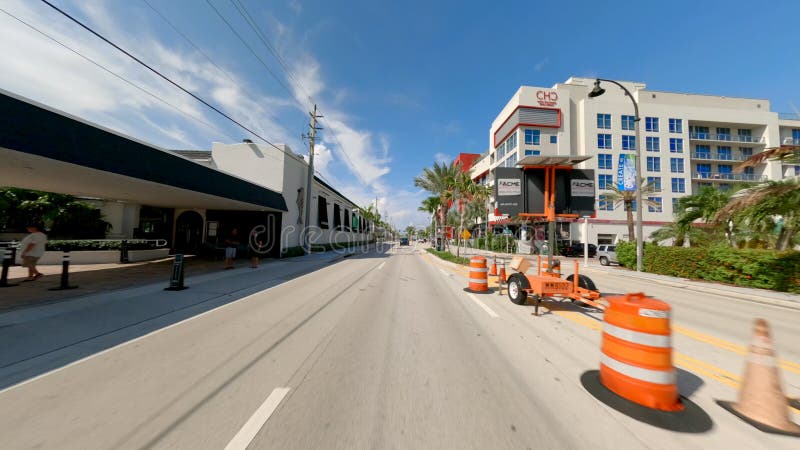 Destino de las placas de conducción hollywood beach florida visión trasera del coche en movimiento almacen de metraje de vídeo
