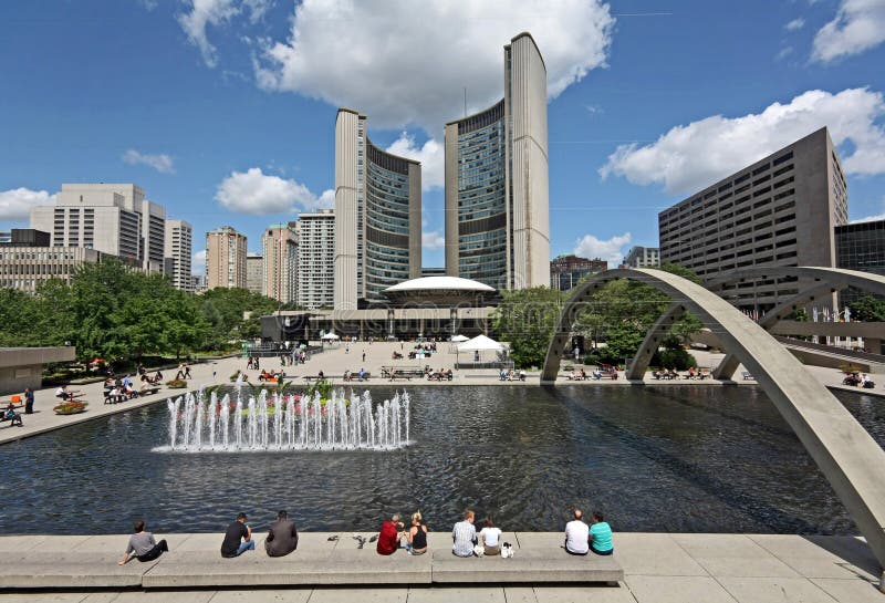 Det Toronto stadshuset kvadrerar arkivfoton Det Toronto stadshuset kvadrerar arkivfoton