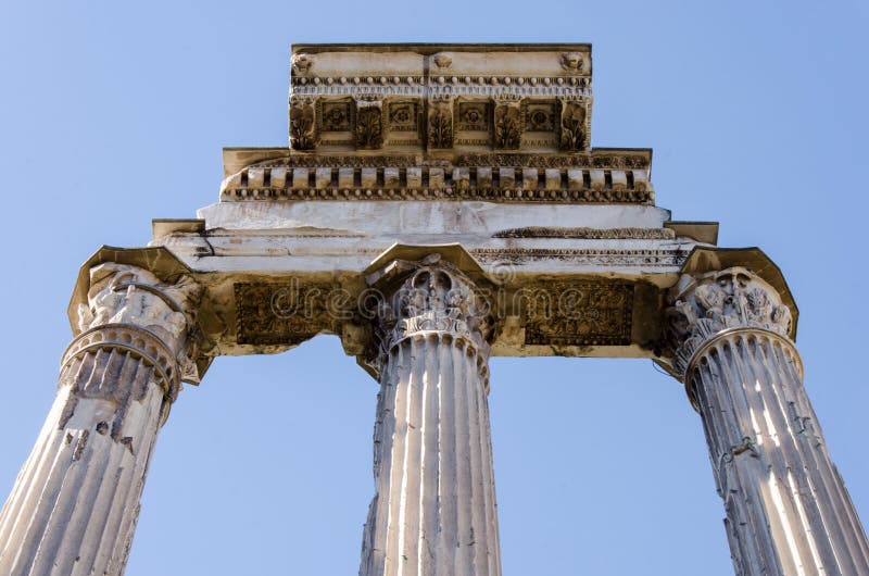 Roman Pillars At Ostia Antica Italy With Stone Pine Or Pinus Pin Stock