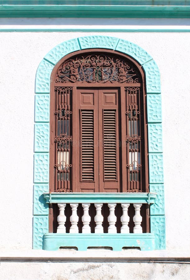 Detail of colonial building in Santiago Cuba