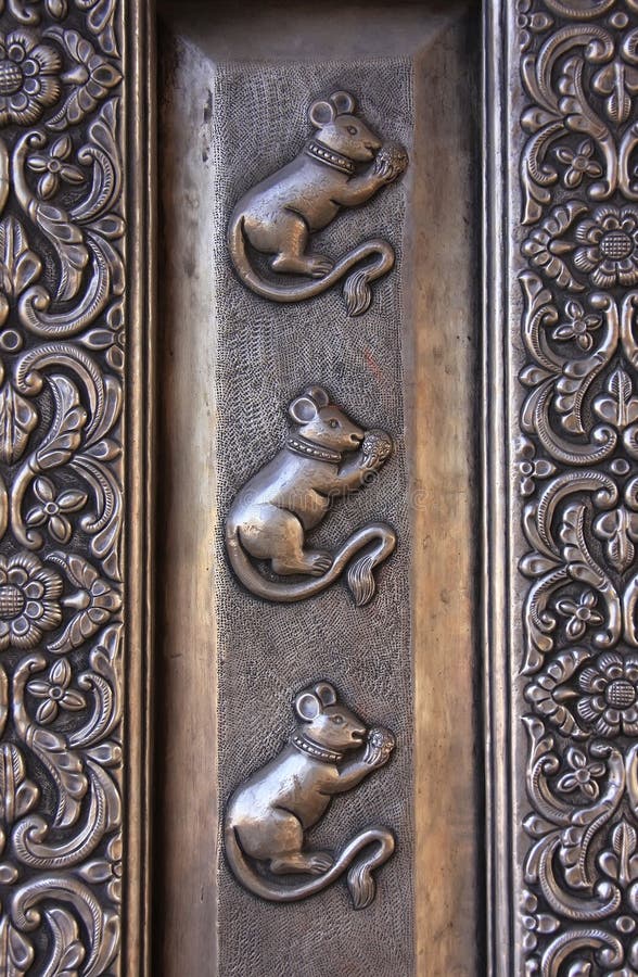 The Silver Door by Holly Lisle The Silver Door by Holly Lisle