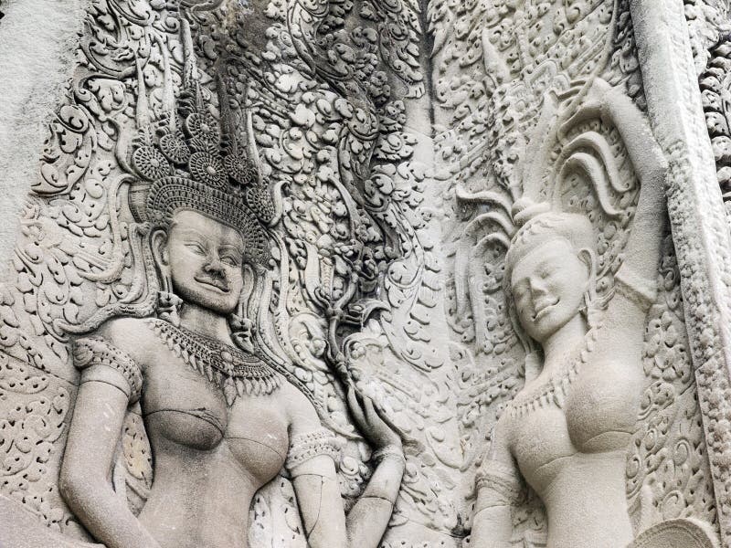Details of dancing Apsara at Angkor wat