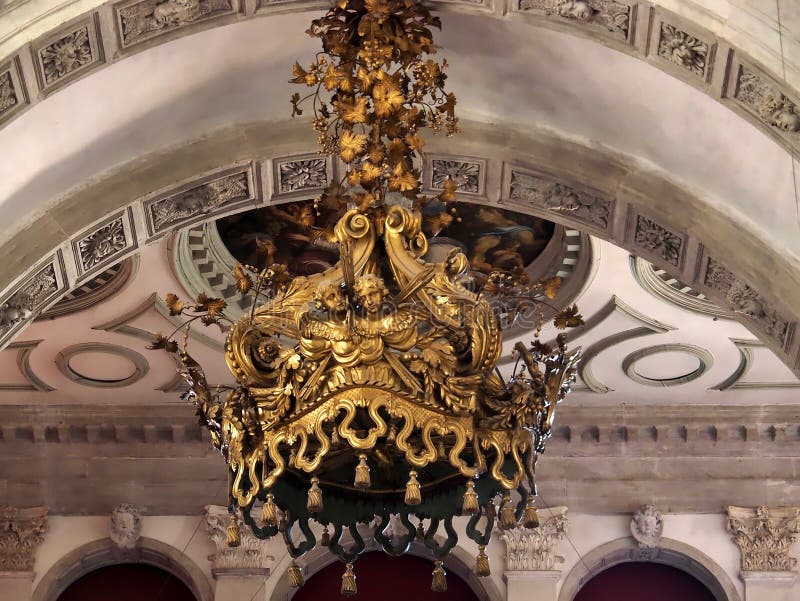 Inside Santa Maria della Salute, cathedral of Venice with sculptures and details stock image Inside Santa Maria della Salute, cathedral of Venice with sculptures and details stock image