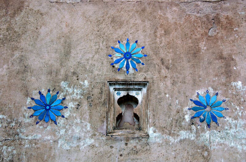 Details of the wall of a palace in India