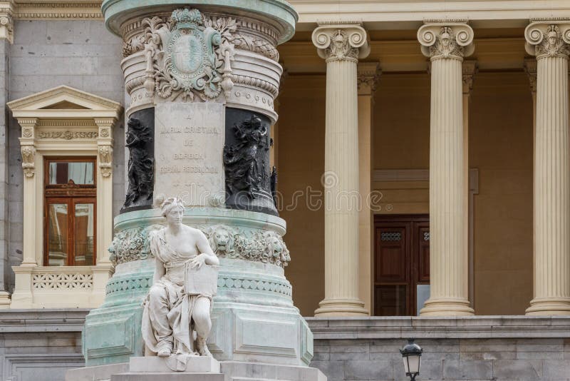 Detalhe do monumento no Madri imagens de stock royalty free Detalhe do monumento no Madri imagens de stock royalty free