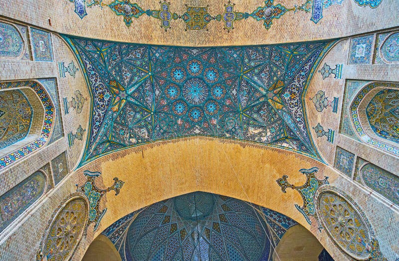 Detalles decorativos de la mezquita de Sepahsalar, Teherán fotos de archivo libres de regalías Detalles decorativos de la mezquita de Sepahsalar, Teherán fotos de archivo libres de regalías