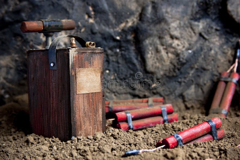 detonator-dynamite-mine-14110271.jpg