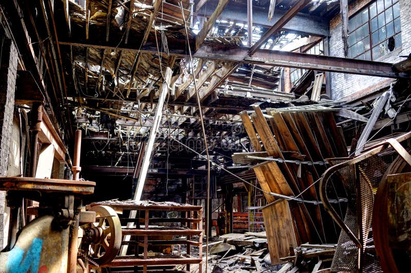 Detroit, Michigan, Vereinigte Staaten - 18. Oktober 2018: Ansicht verlassenen Gray Iron Factorys in Detroit Detroit-Grau stockbilder Detroit, Michigan, Vereinigte Staaten - 18. Oktober 2018: Ansicht verlassenen Gray Iron Factorys in Detroit Detroit-Grau stockbilder