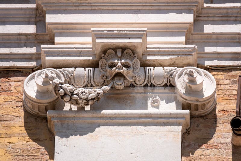 dettaglio al della Santa Casa della basilica in Italia Marche fotografia stock dettaglio al della Santa Casa della basilica in Italia Marche fotografia stock