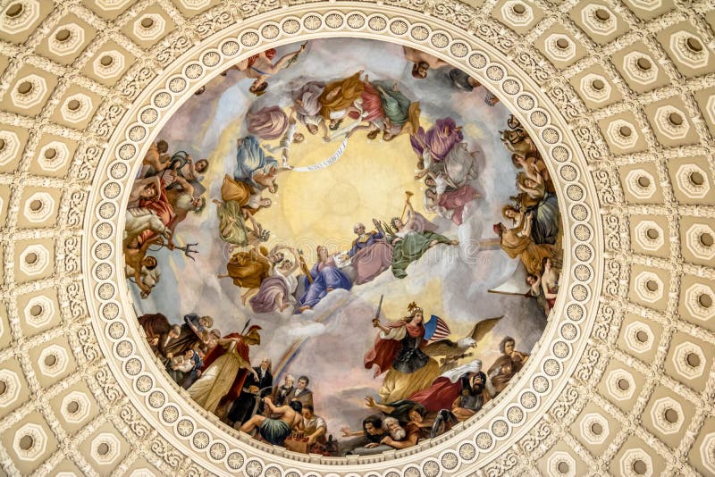 Dettaglio dell'affresco della cupola rotunda dentro il Campidoglio che costruisce Washington, D C , gli S fotografie stock Dettaglio dell'affresco della cupola rotunda dentro il Campidoglio che costruisce Washington, D C , gli S fotografie stock