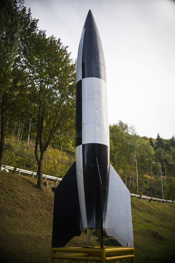 Deutsche Rakete  WW2 V2 stockfoto Bild von platte 