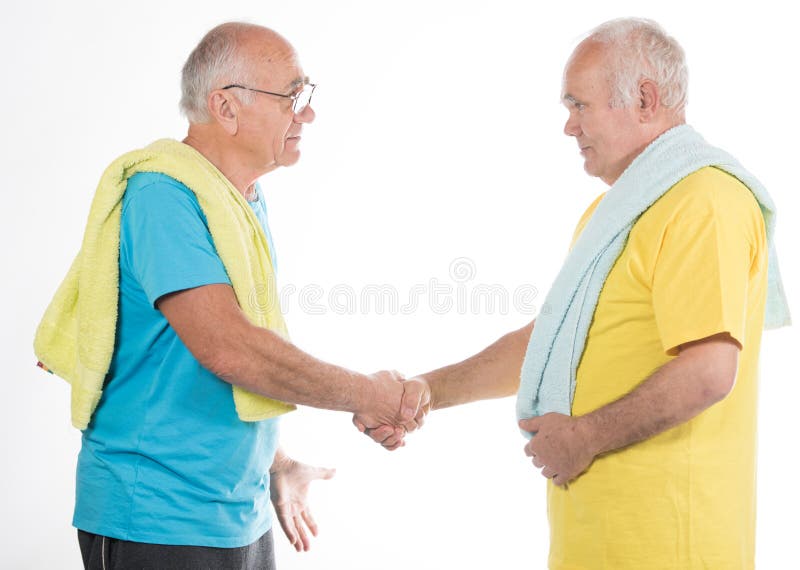 Deux hommes supérieurs faisant le sport image libre de droits Deux hommes supérieurs faisant le sport image libre de droits