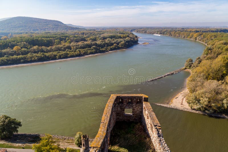 Hrad Devon u Bratislavy, Slovensko