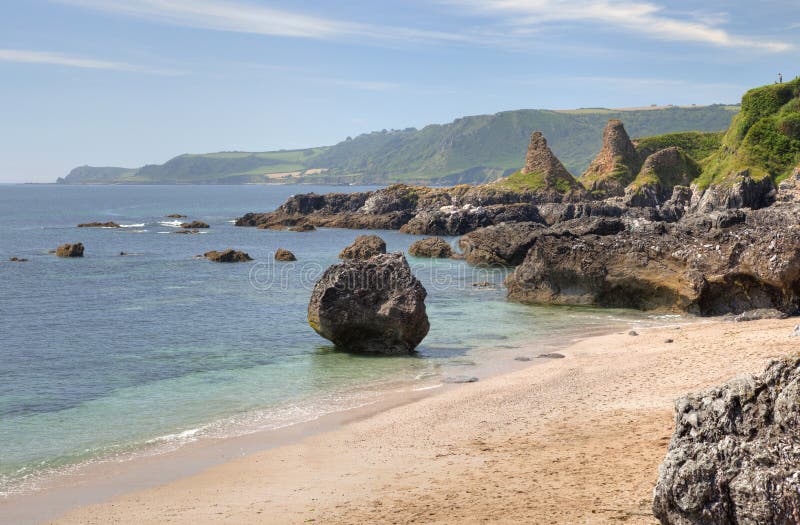 Devon-Küstenlinie im Sommer lizenzfreies stockbild Devon-Küstenlinie im Sommer lizenzfreies stockbild