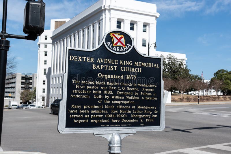How to get to Dexter Avenue King Memorial Legacy Center in Montgomery by  Bus?