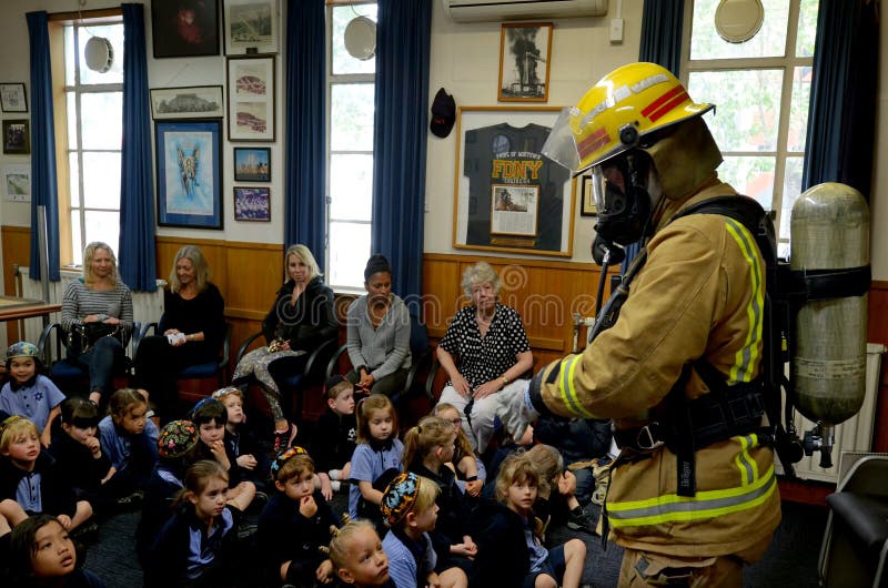 Dia da educação da proteção contra incêndios fotografia de stock Dia da educação da proteção contra incêndios fotografia de stock