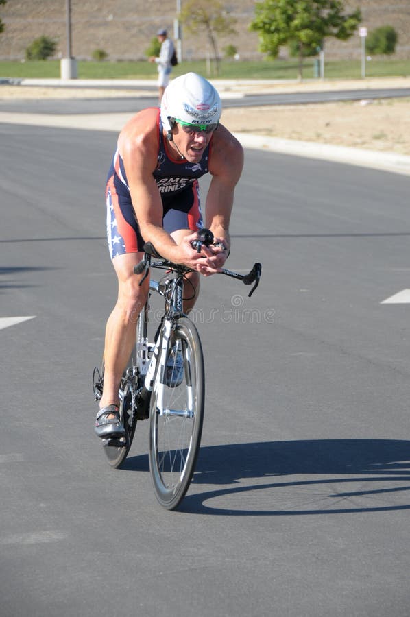 Diamond Valley Triathlon fotografie stock libere da diritti Diamond Valley Triathlon fotografie stock libere da diritti