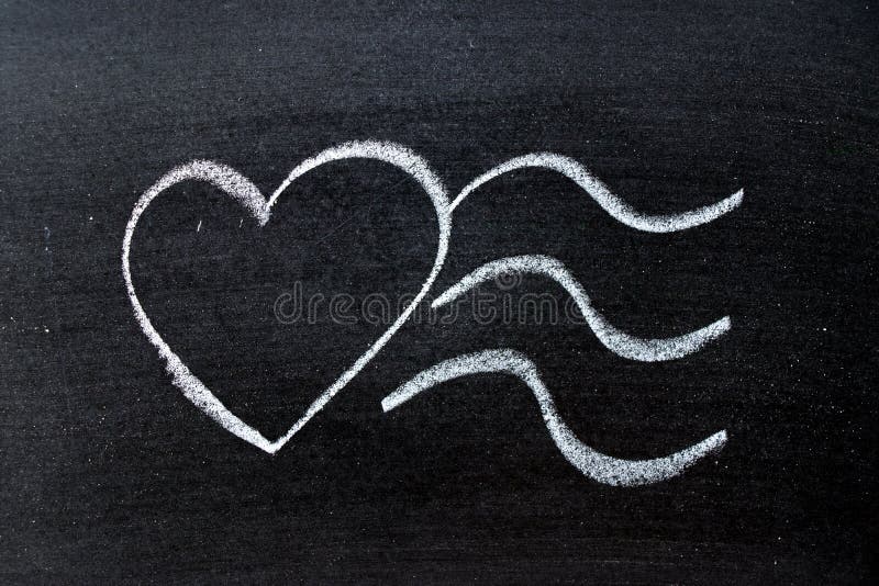 Dibujo De Tiza Blanco Del Color Como Forma Del Corazón Con El Postrmark Imagen de archivo - Imagen de tiza, muestra: 126302937 Dibujo De Tiza Blanco Del Color Como Forma Del Corazón Con El Postrmark Imagen de archivo - Imagen de tiza, muestra: 126302937