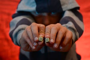 How To Play Dice In The Hood