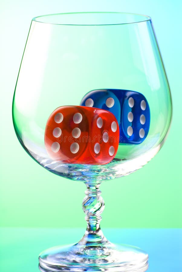 Dices in snifter