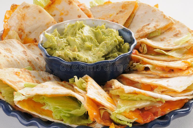 De Kaas Quesadilla Van De Kip Stock Afbeelding Afbeelding bestaande uit brood, voedsel 5678035