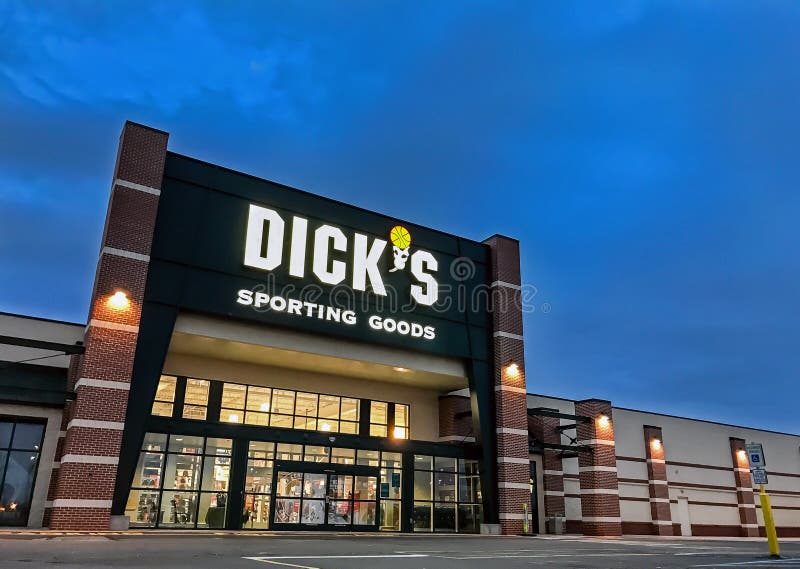 Oct 18, 2019 Emeryville / CA / USA - Close Up of Decathlon Logo on the  Facade of Decathlon Sporting Goods Flagship Store, the Editorial Stock  Photo - Image of firm, flagship: 162476048