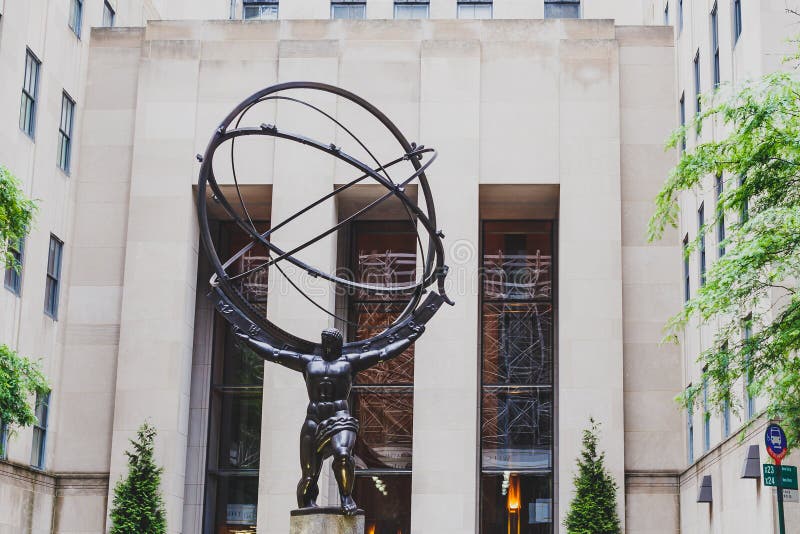 Die Atlasstatue vor der Rockefeller-Mitte in Manhattan stockbilder Die Atlasstatue vor der Rockefeller-Mitte in Manhattan stockbilder