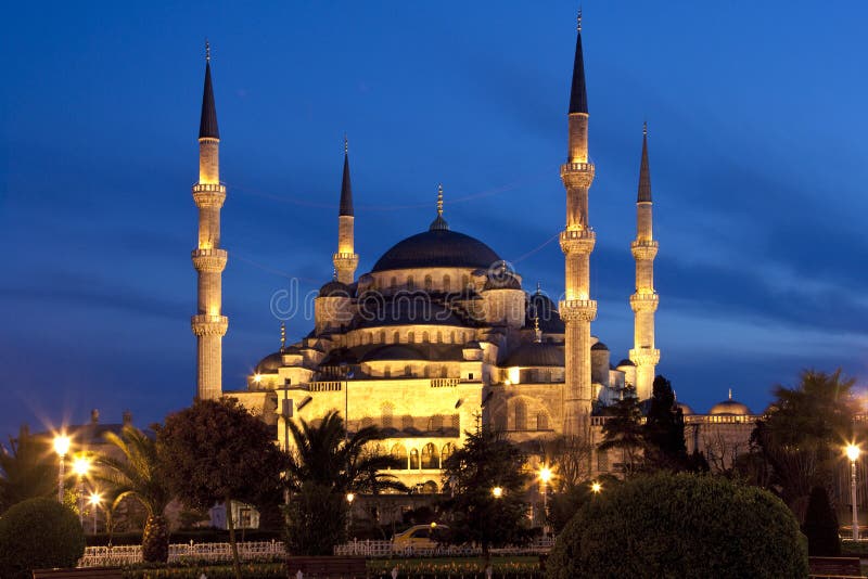 Die Blaue Moschee - Istanbul Stockbild - Bild von blaue ...