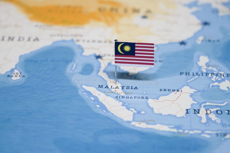 Die Flagge von Malaysia in der Weltkarte