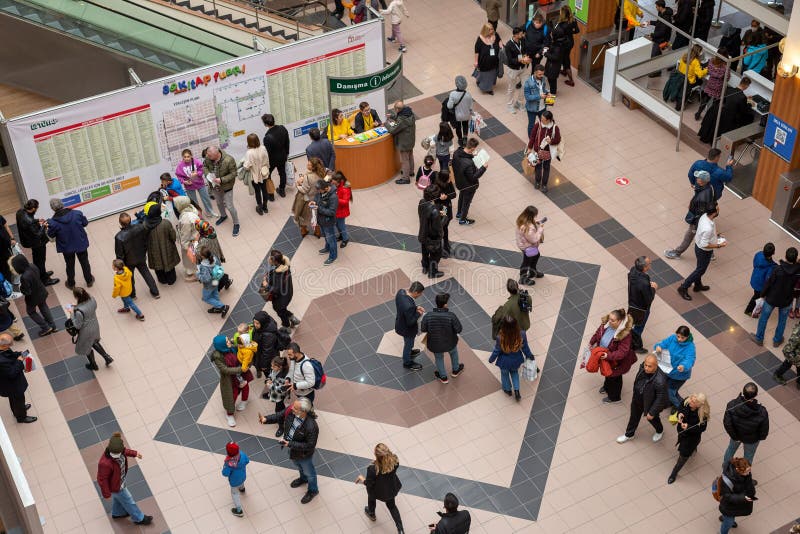 Die internationale istanbul buchmesse eröffnet in beylikduzu istanbul turkey am 4 Dezember 2022 stockfotos