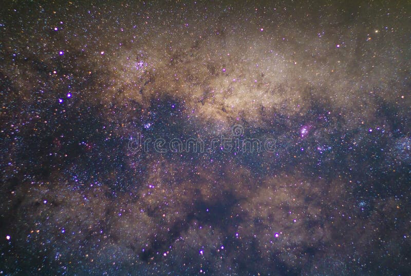 die Milchstraßegalaxie mit Sternen und der Raum wischen im Universum ab stockbilder die Milchstraßegalaxie mit Sternen und der Raum wischen im Universum ab stockbilder