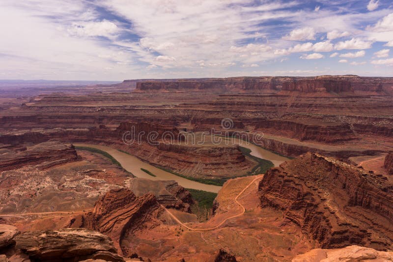 Die schöne Wüstenlandschaft von Moab, Utah Im Voraus bezahlte Leistungen Punkt-Nationalpark lizenzfreie stockfotografie Die schöne Wüstenlandschaft von Moab, Utah Im Voraus bezahlte Leistungen Punkt-Nationalpark lizenzfreie stockfotografie
